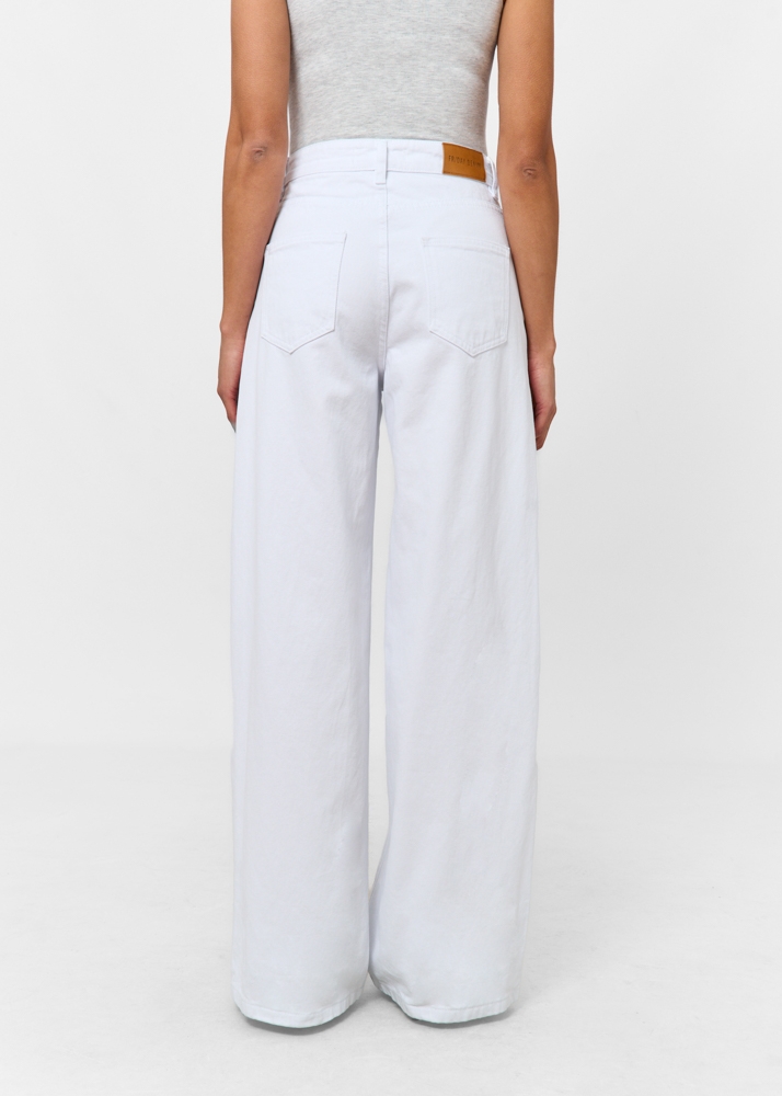 Wide leg classic jeans