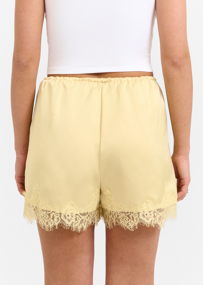 Ivy short