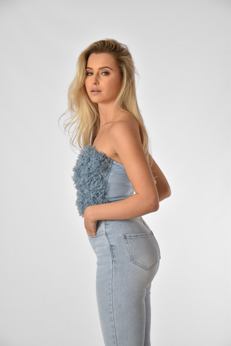 Iconic top lichtblauw