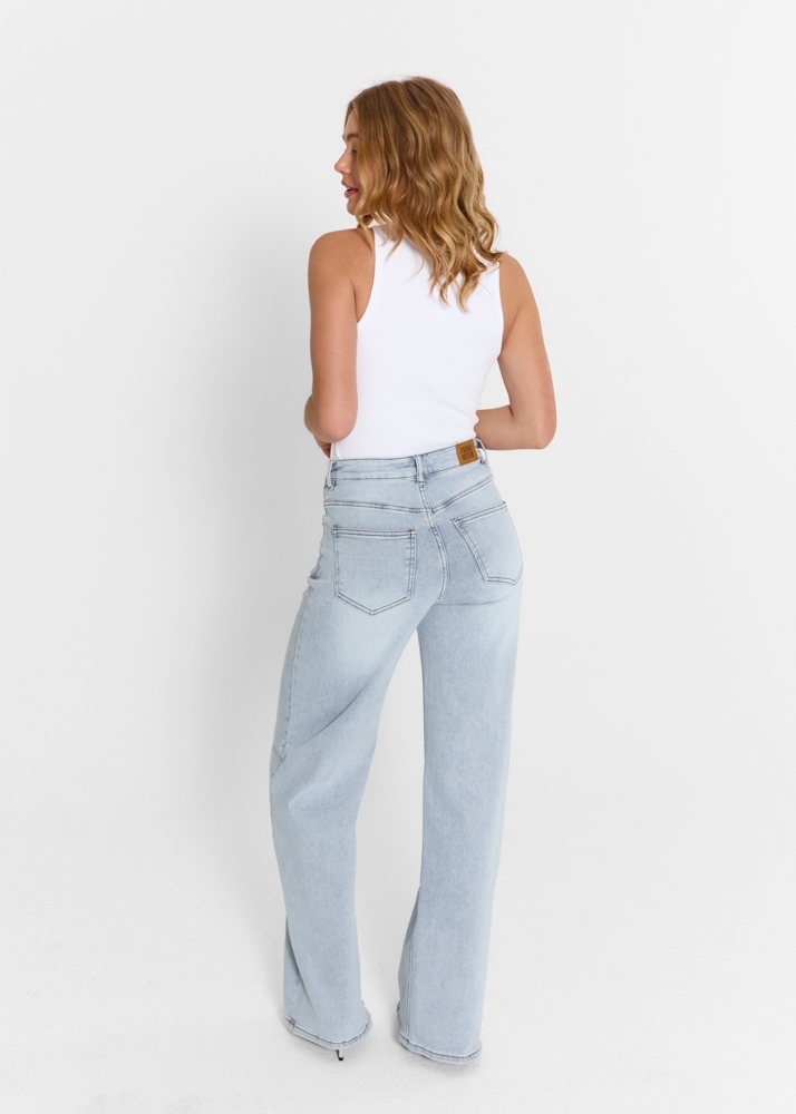 Wide leg stretch jeans