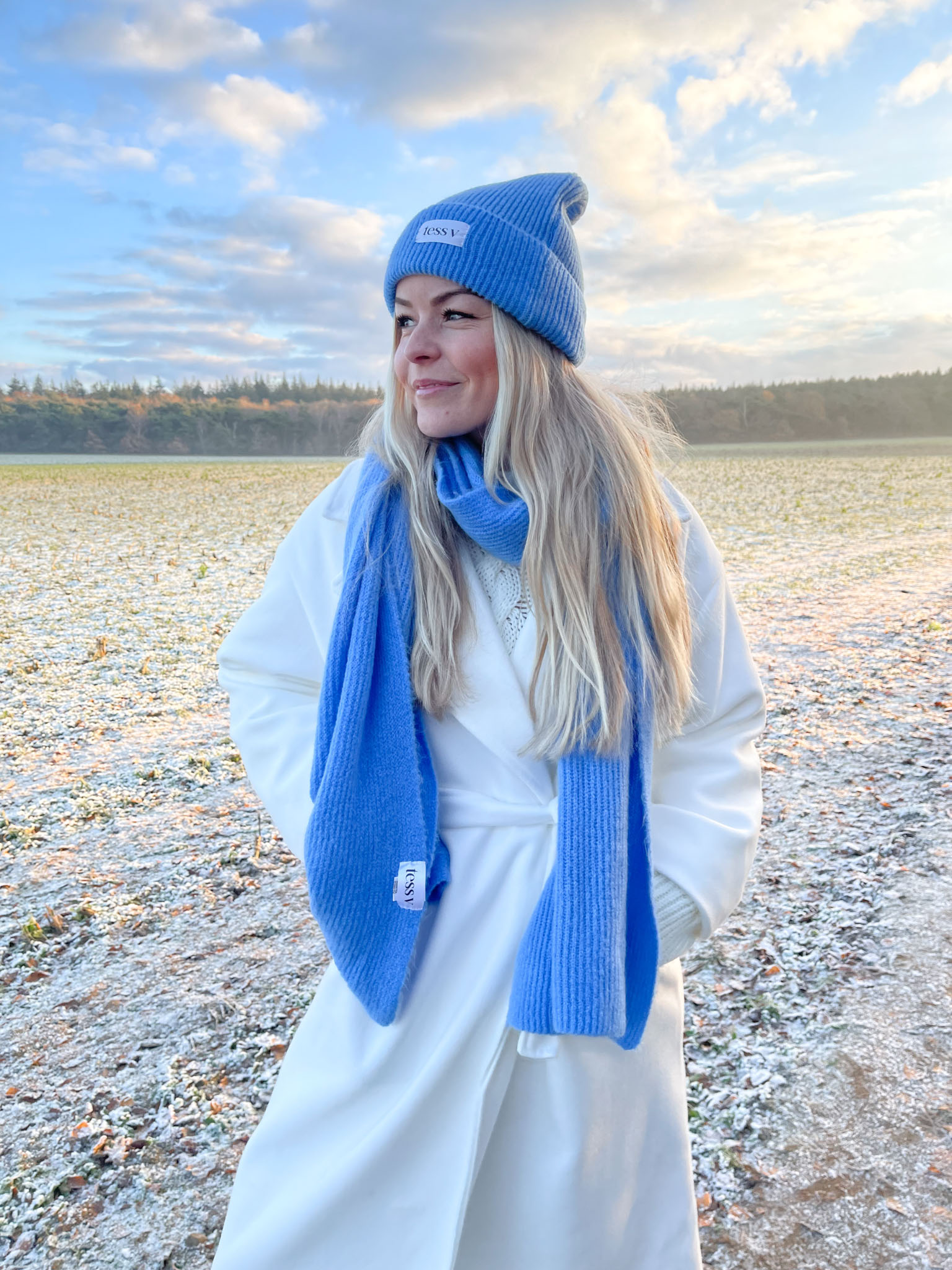Tess v muts blauw