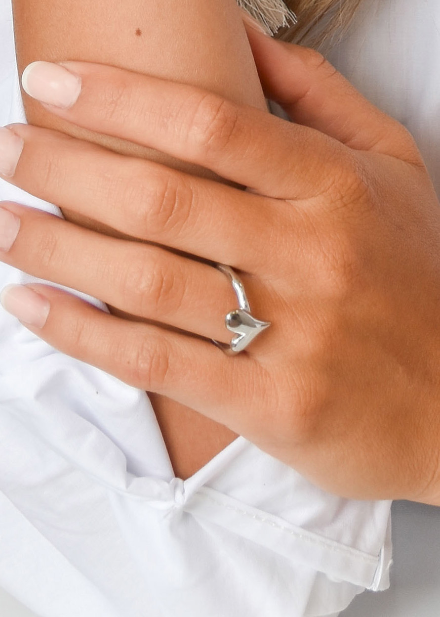 Yade ring zilver