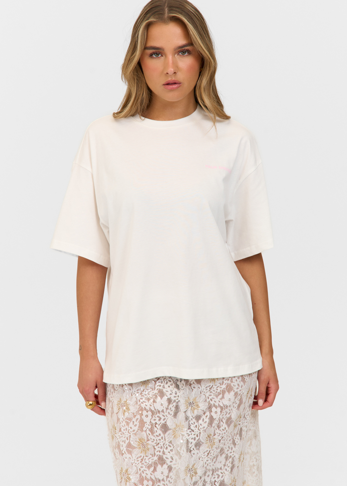 Resort club t-shirt