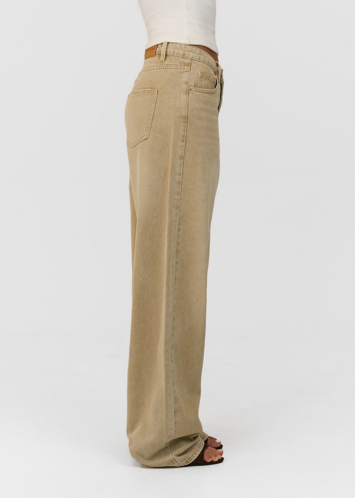Loose fit jeans
