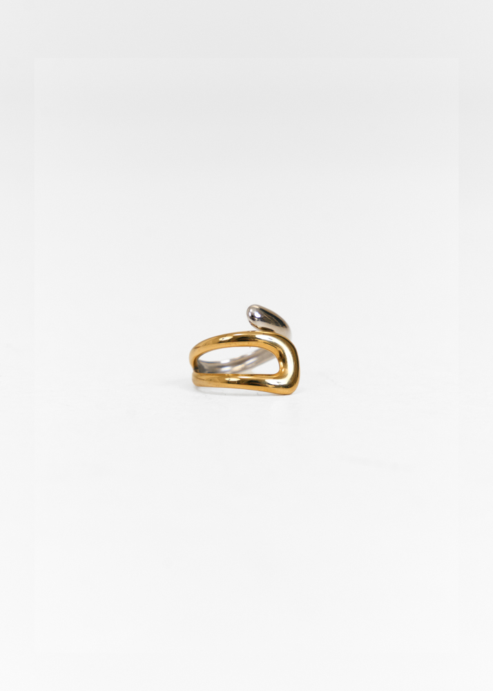 Ivy ring