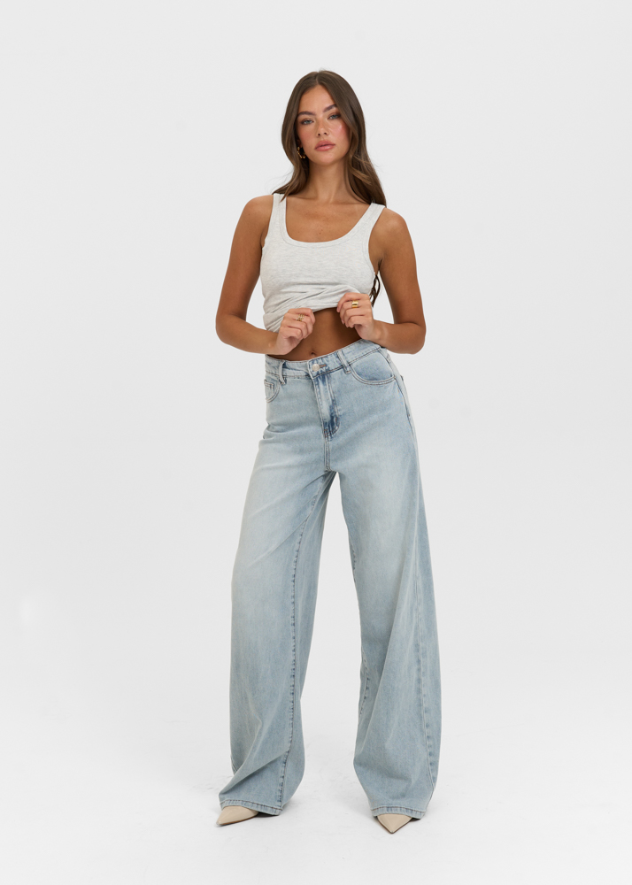 Wide leg stretch lightweight jeans