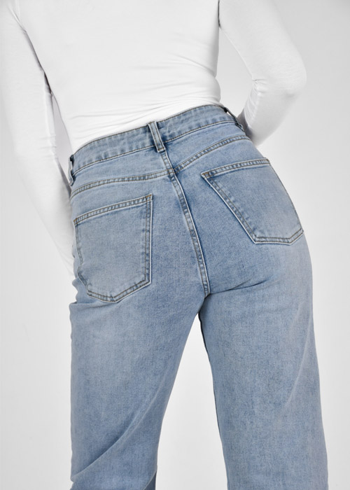 Kiki straight leg jeans lichtblauw