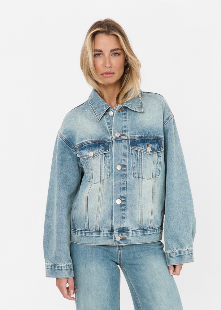 Boxy denim jacket