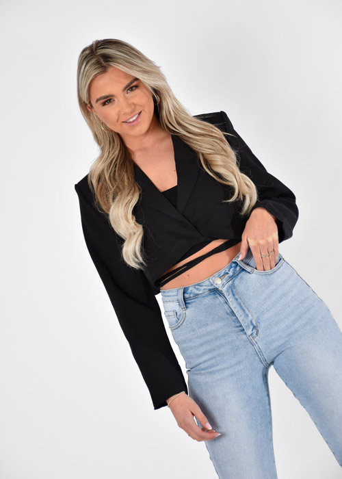 Laura cropped blazer zwart