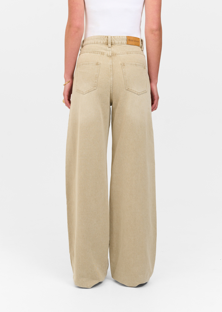 Wide leg classic jeans