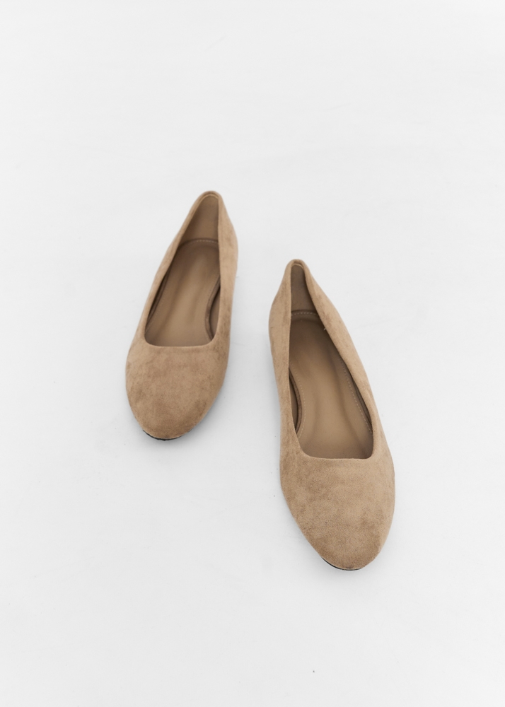 Elin ballerina's