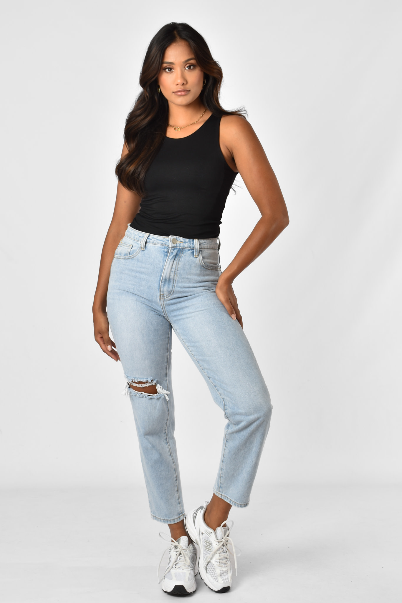 Essential body black