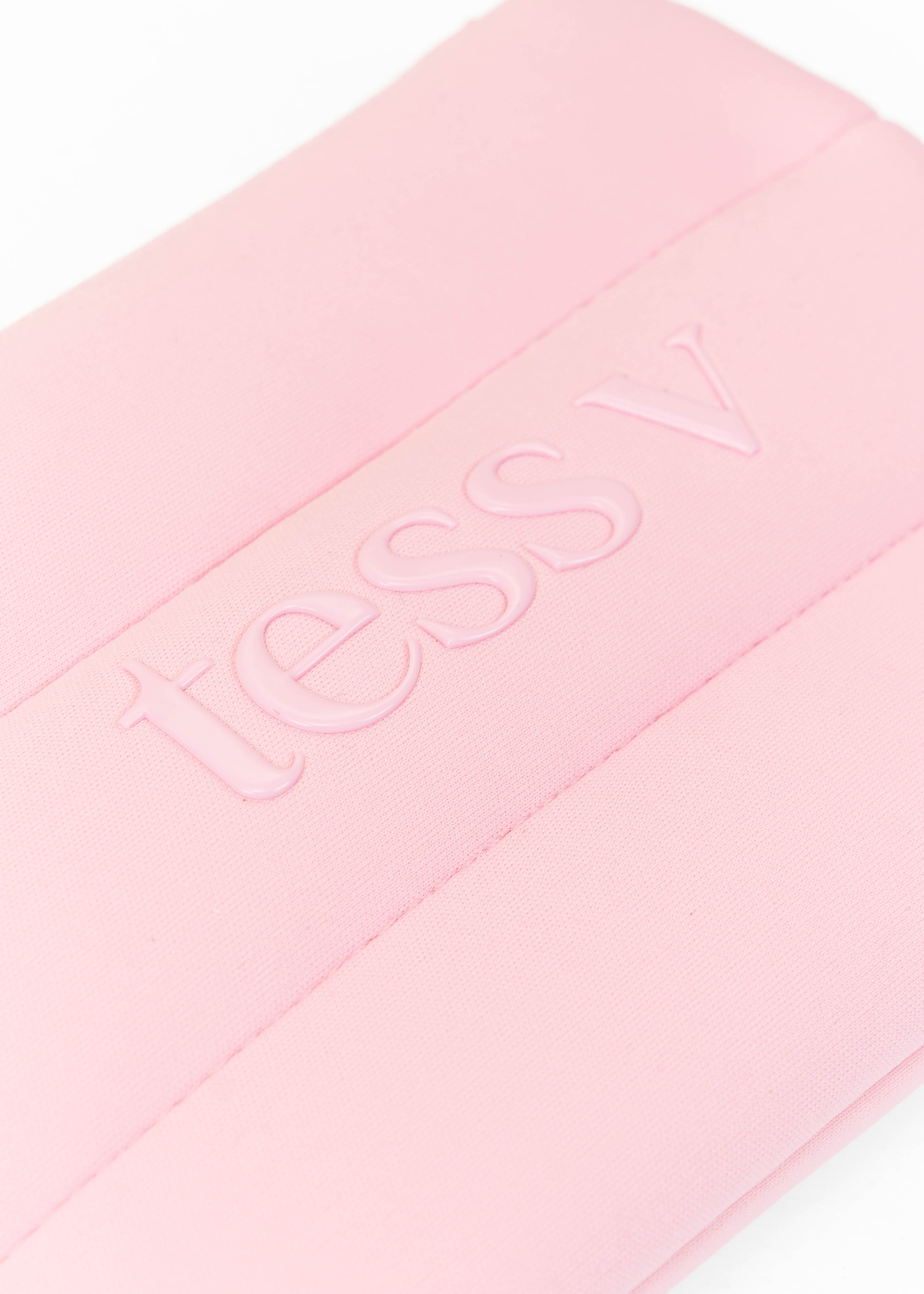 Tess v pouch small