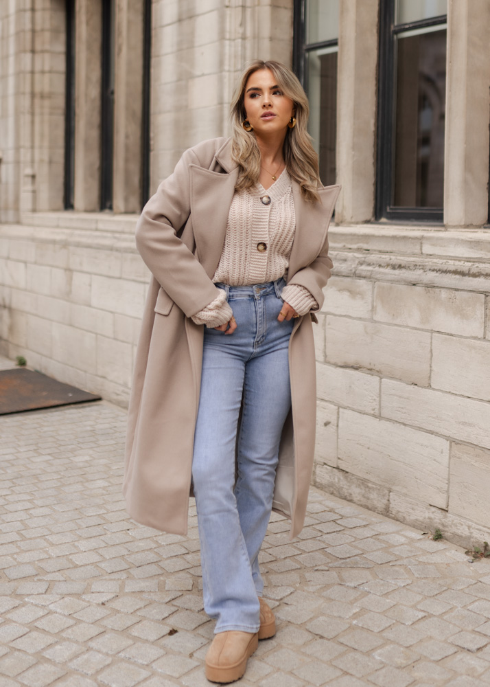 beige jas