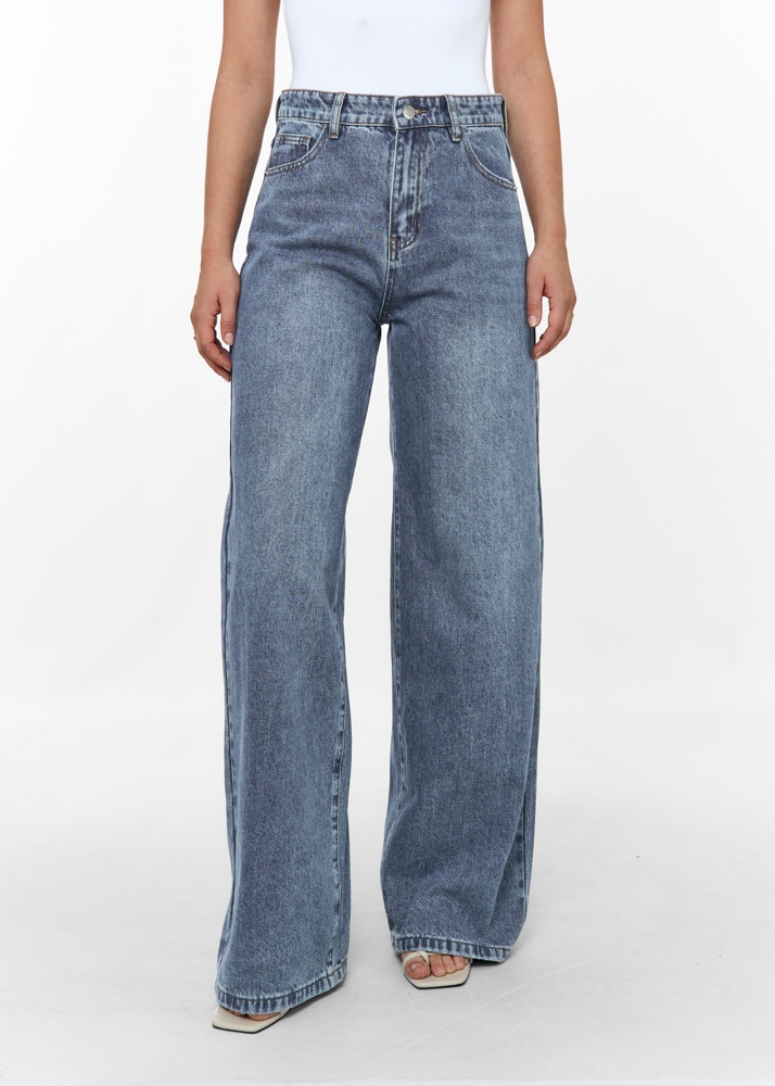 Wide leg classic jeans