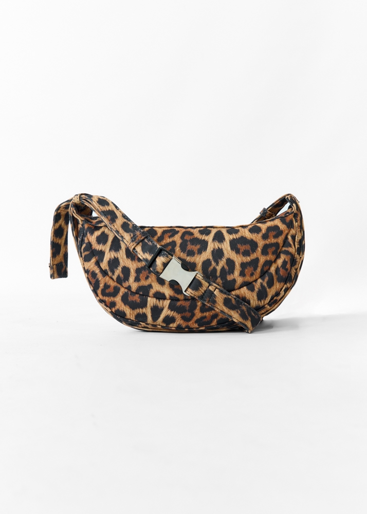 Louise tas