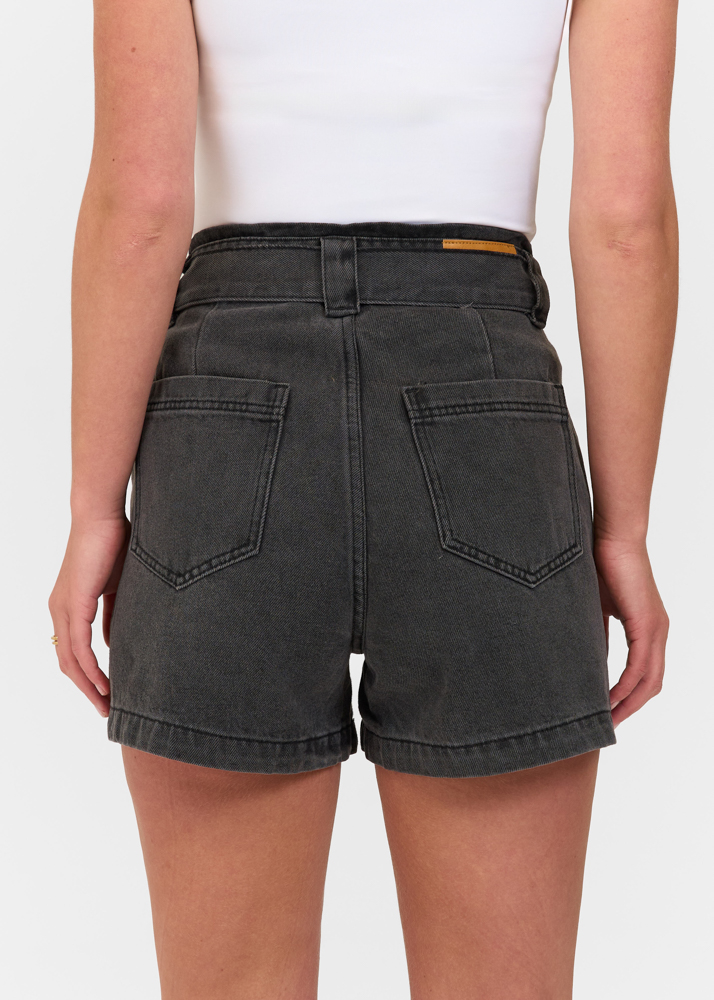 Signature short