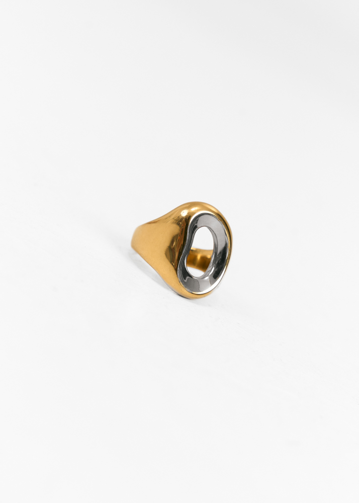 Hailey ring