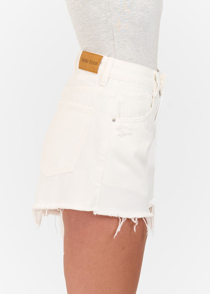 Boyfriend short