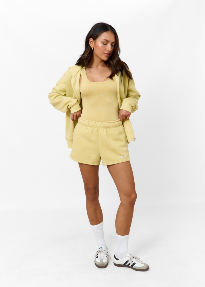 Base short
