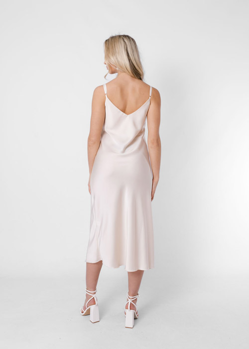 Julia jurk beige