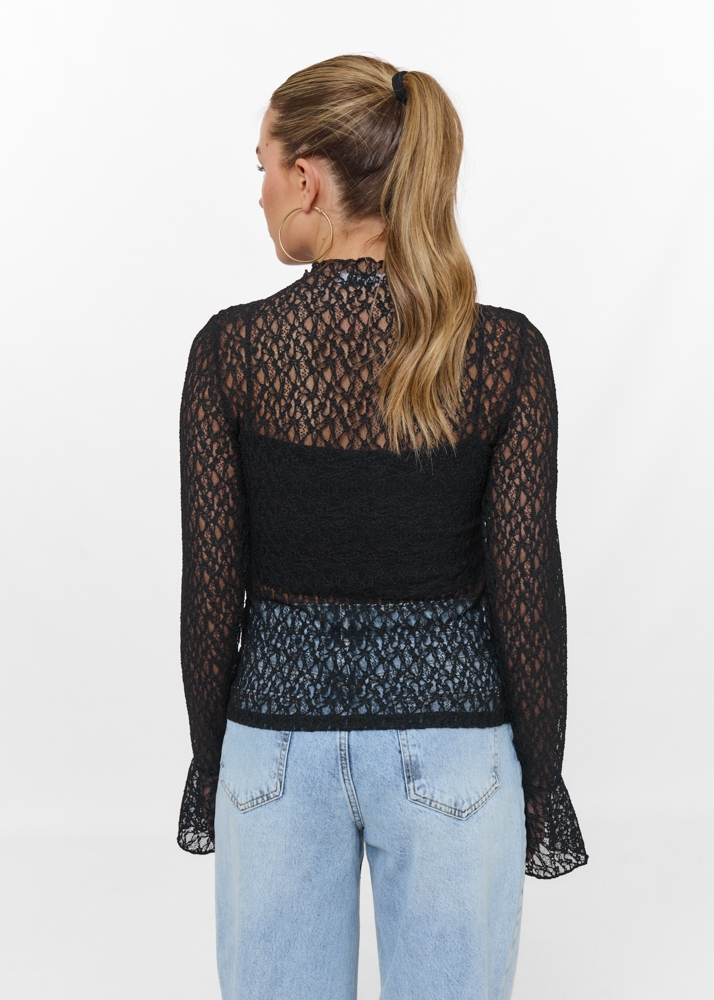 Lisa kanten top