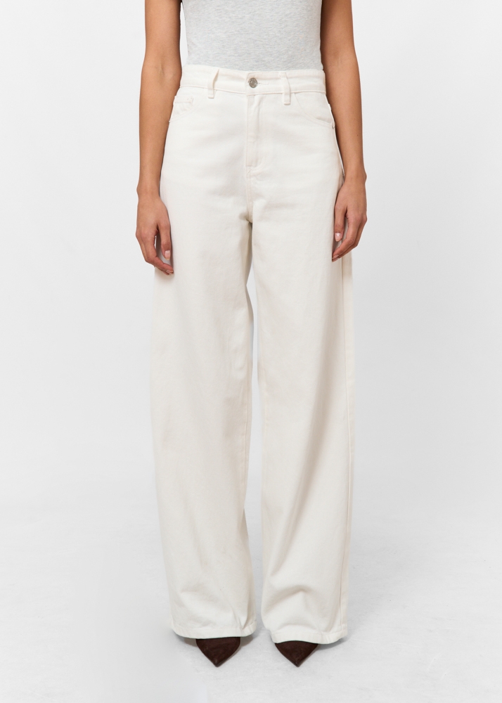 Wide leg classic jeans