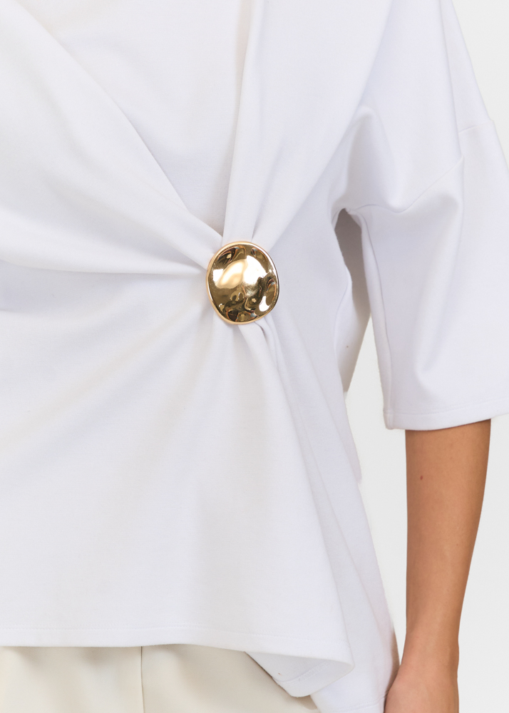 Demi broche