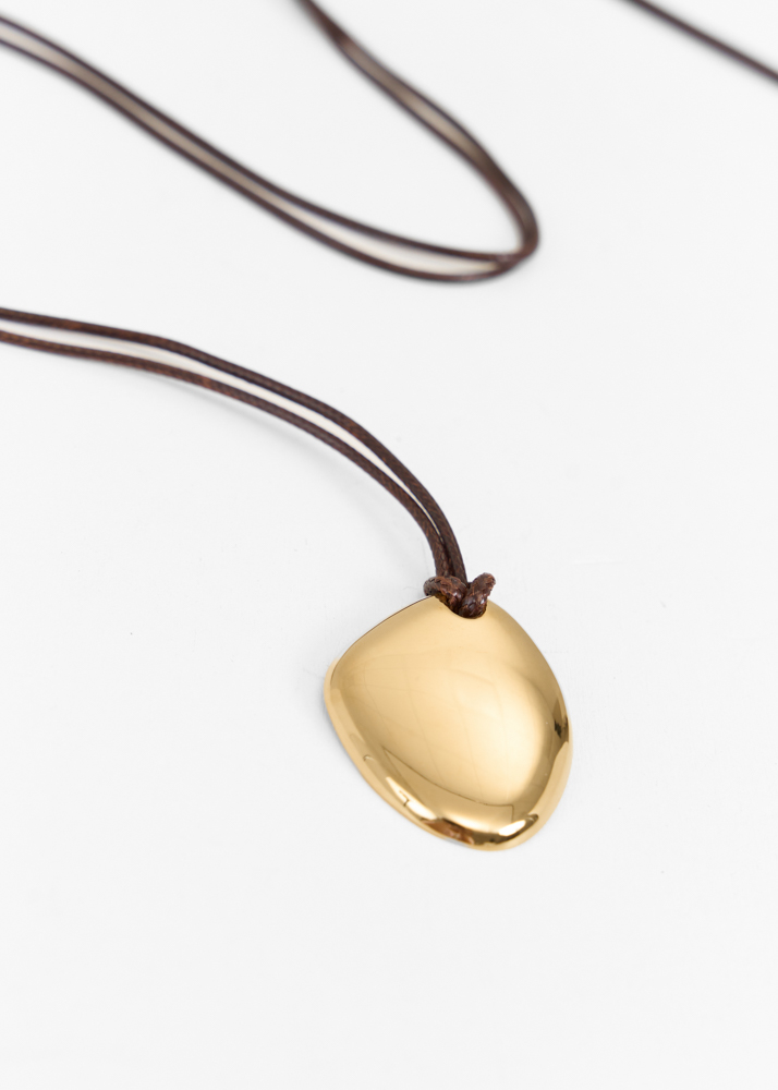 Lori ketting