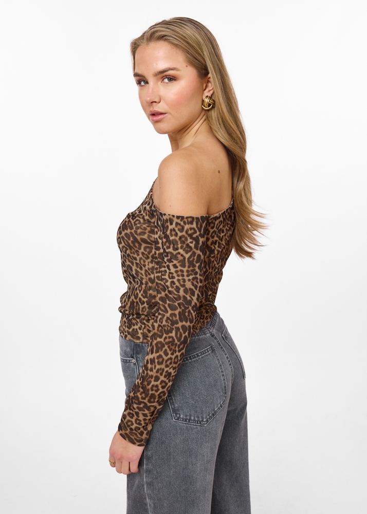 Anna leopard top