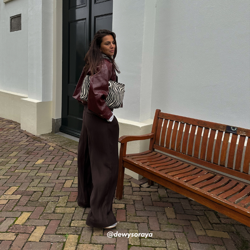 @dewysoraya