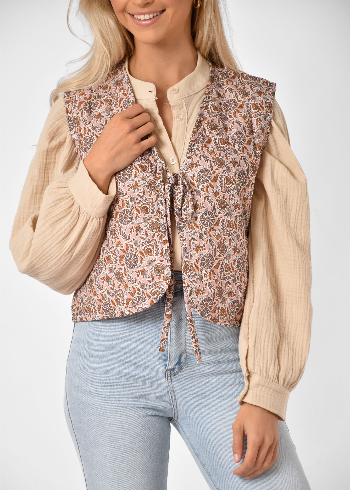 Lia gilet geel