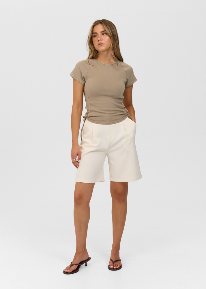 Hannah t-shirt