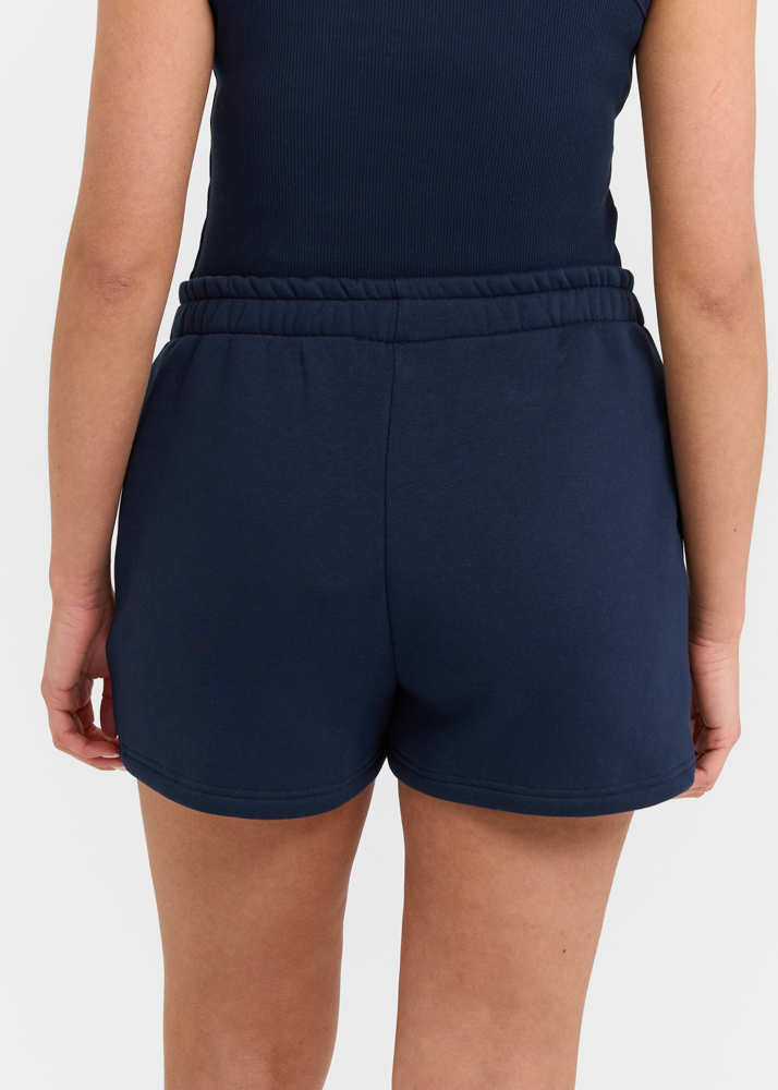 Move sweatshort