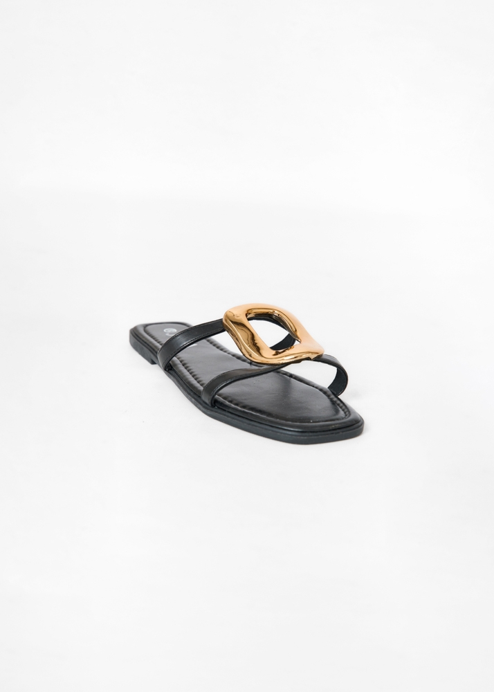 Dewi slippers