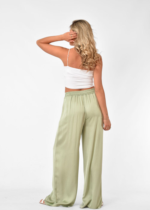Rosa satijnen broek groen