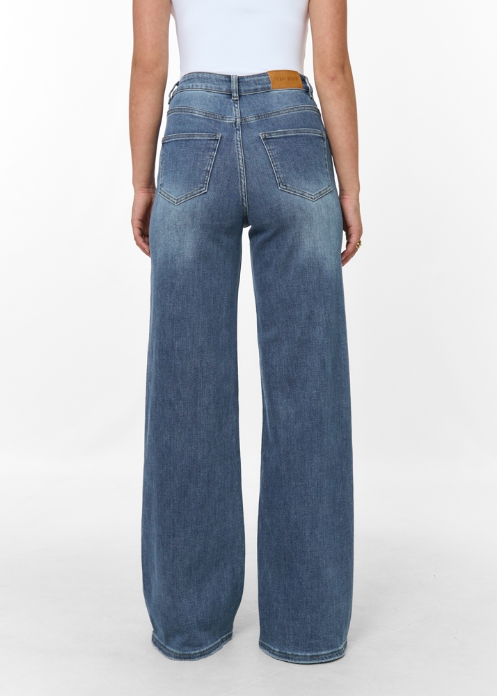 Wide leg stretch jeans