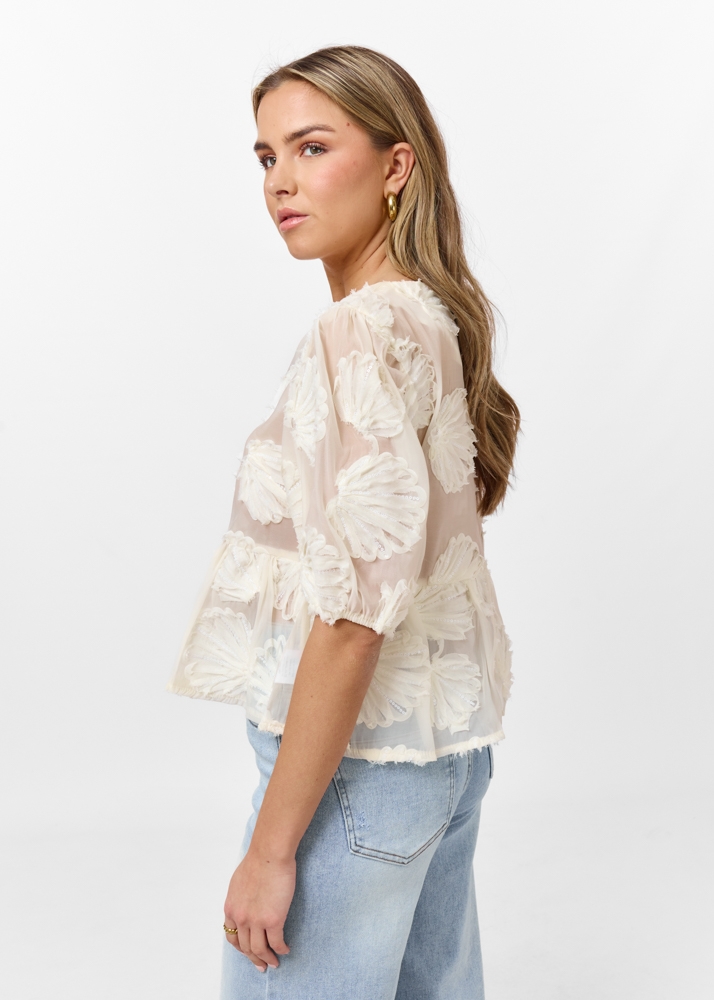 Isabel top wit