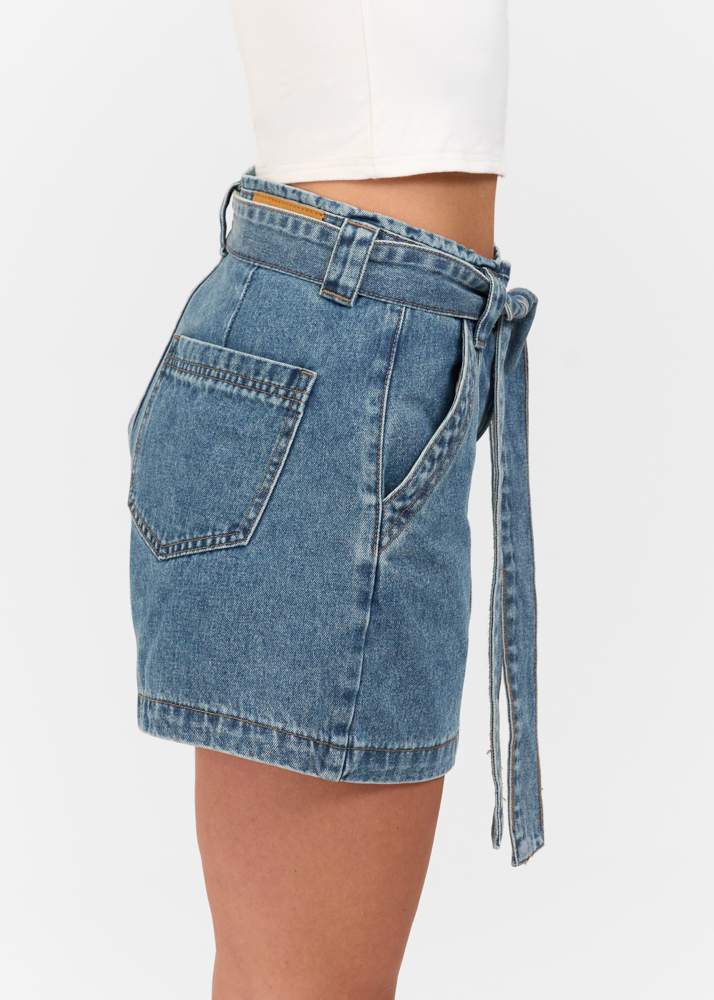 Signature short