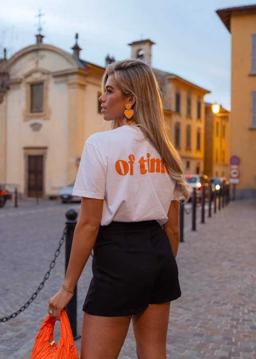 Of time t-shirt wit