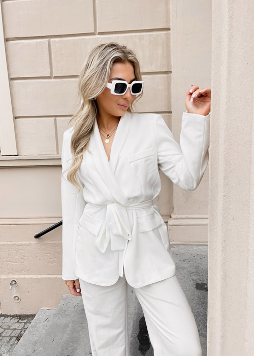 Femke blazer wit 
