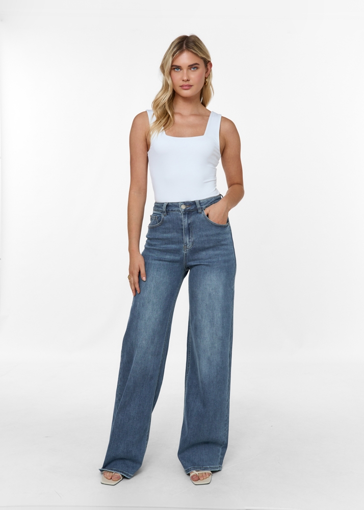 Wide leg stretch jeans