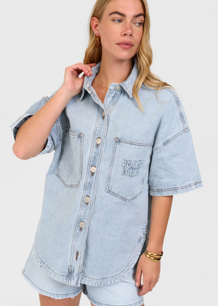 Oversized denim blouse korte mouw