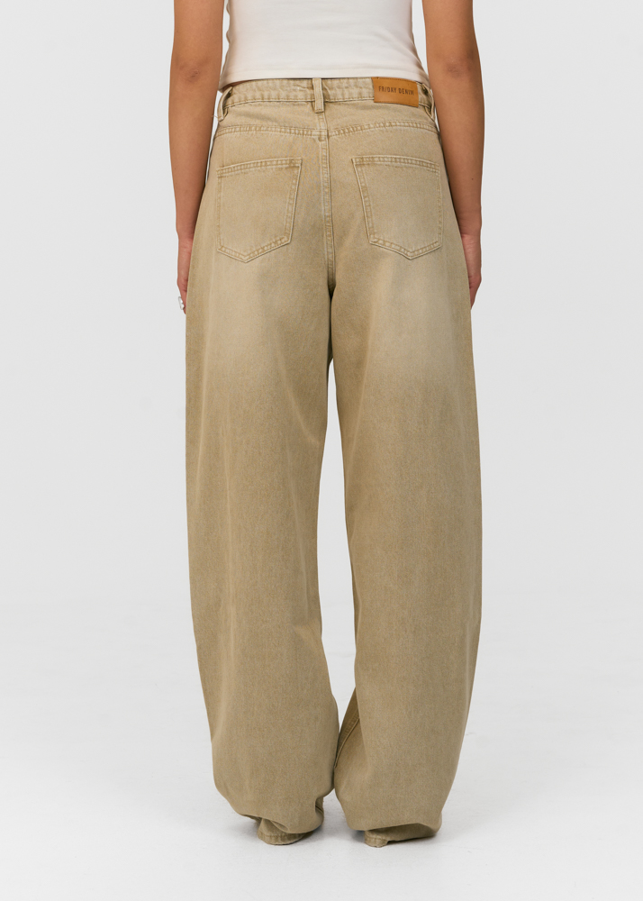 Loose fit jeans