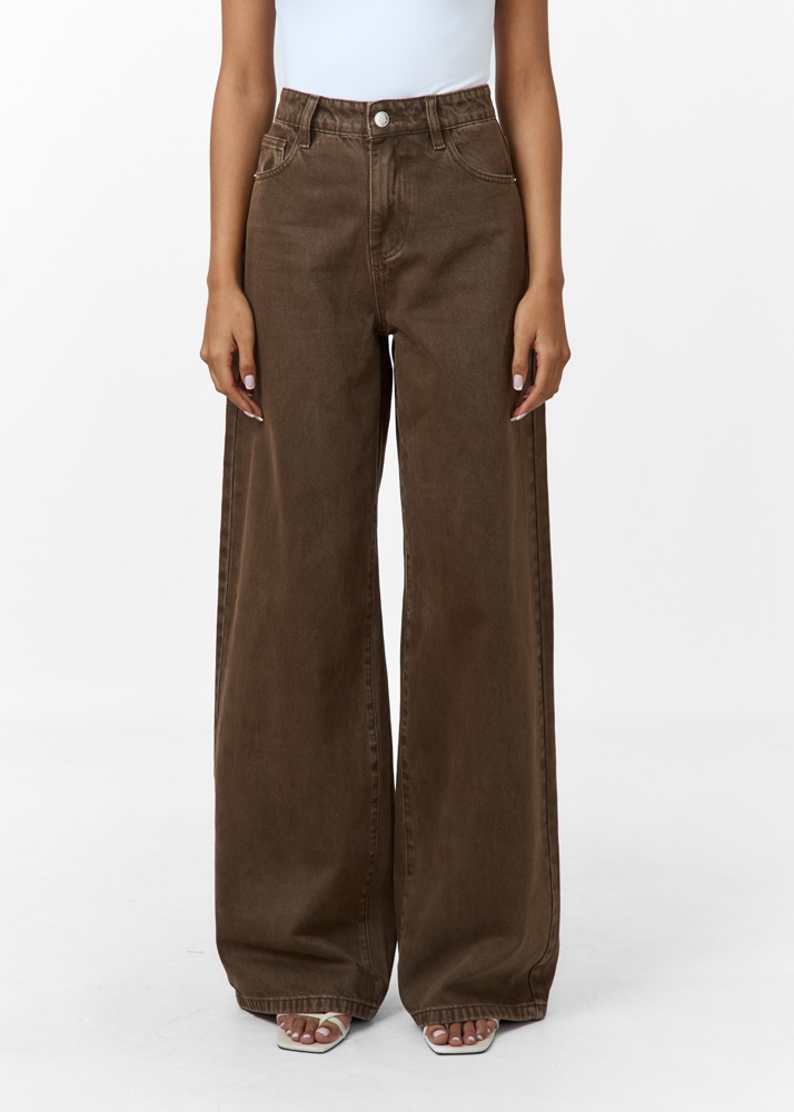 Wide leg classic jeans