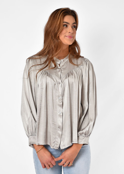 Laura satijnen blouse zilver