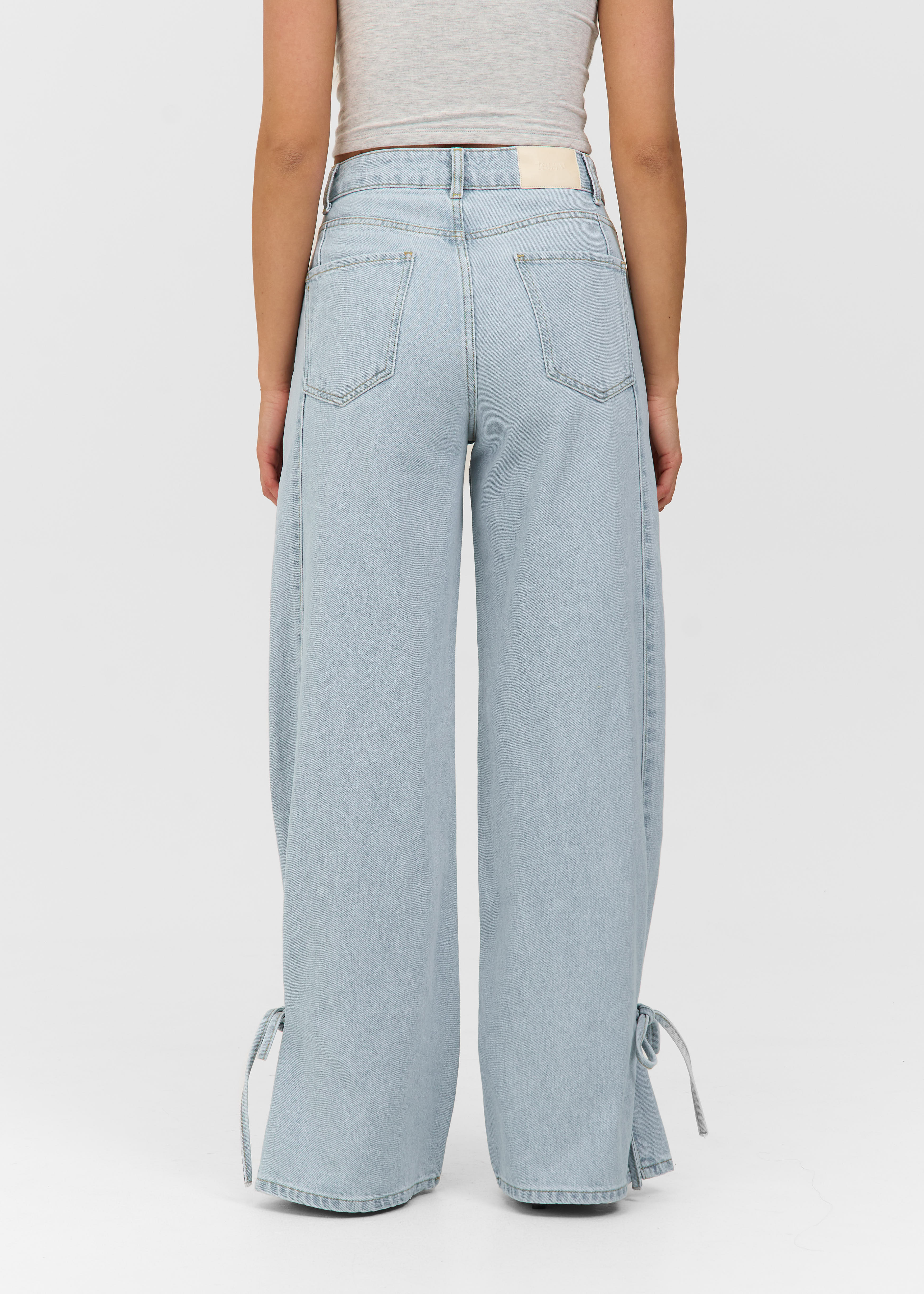 Izzy jeans