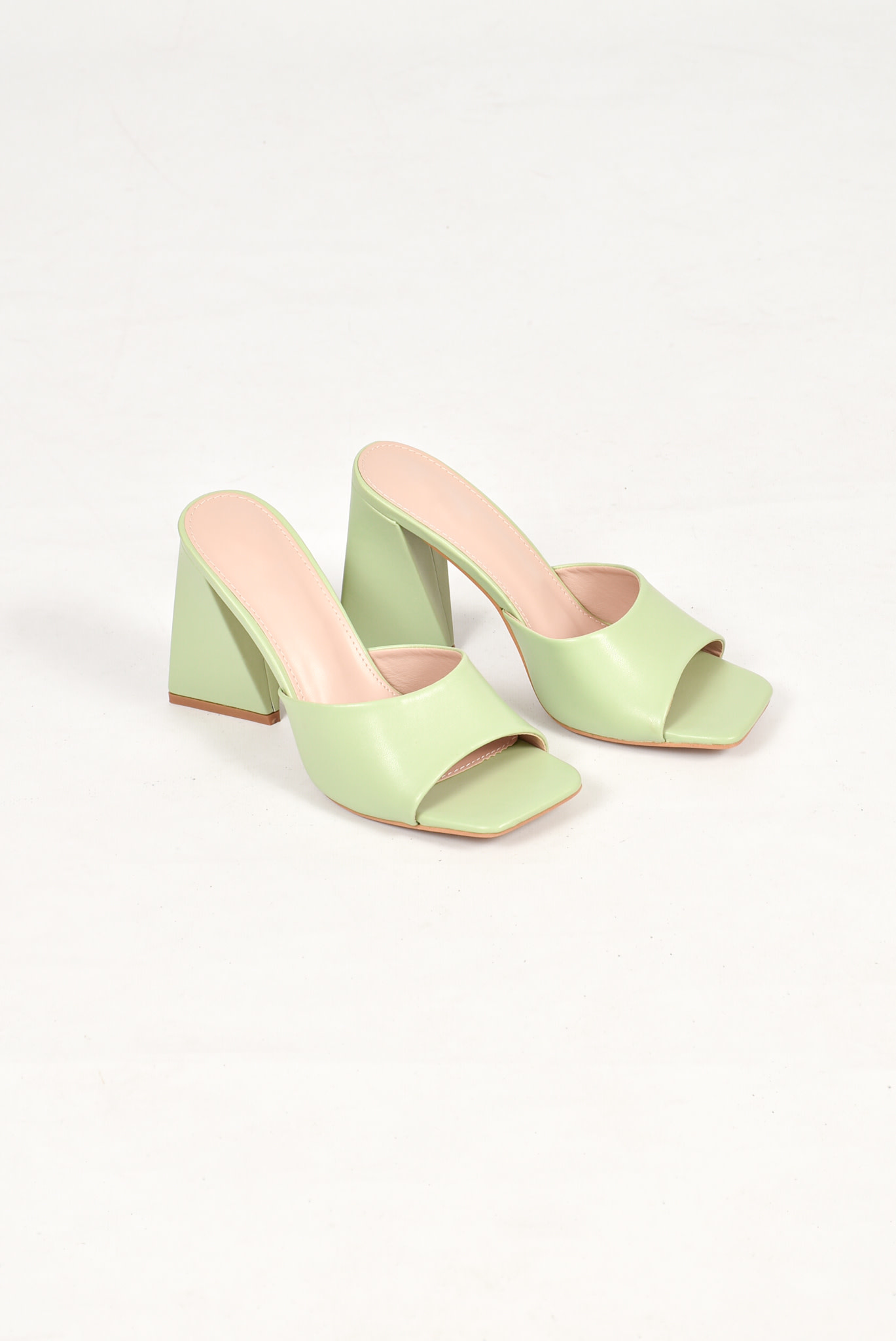Lian heels green