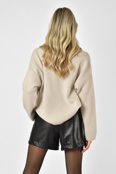 Sara coltrui beige