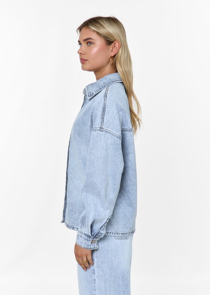 Boyfriend denim blouse